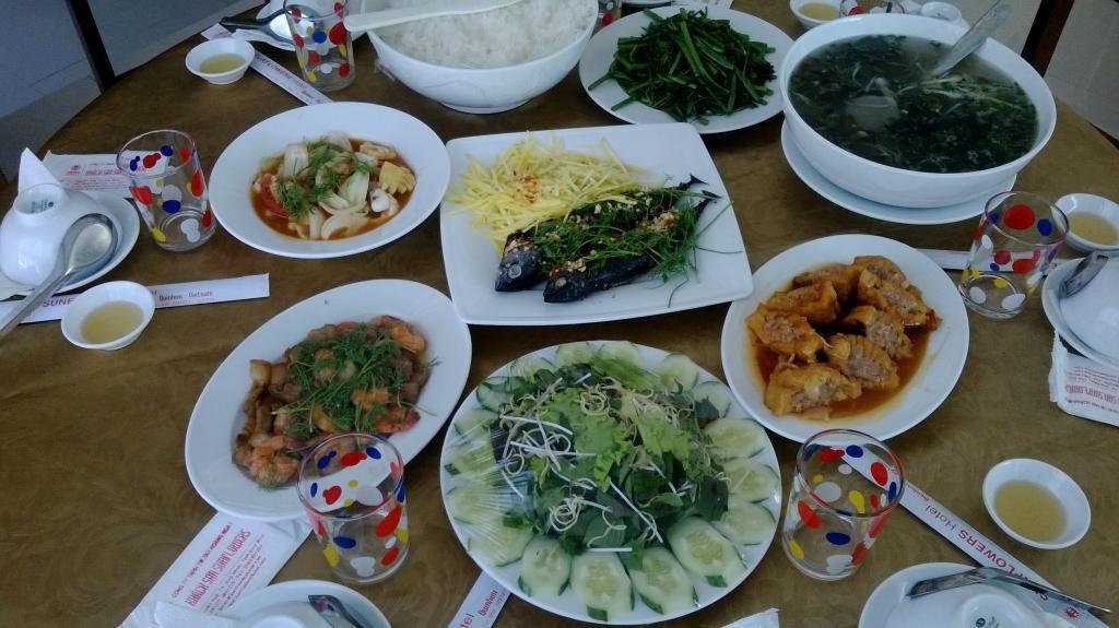 Hoang Yen Canary Hotel Quy Nhơn Exterior foto
